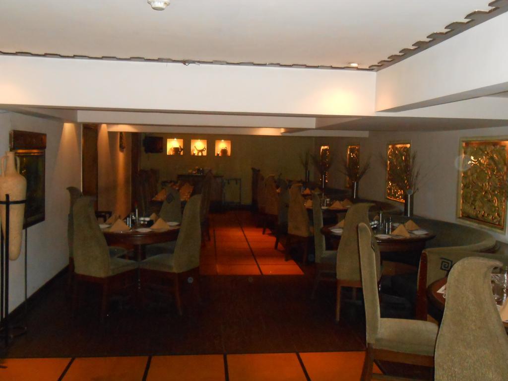 Lytton Hotel 3*