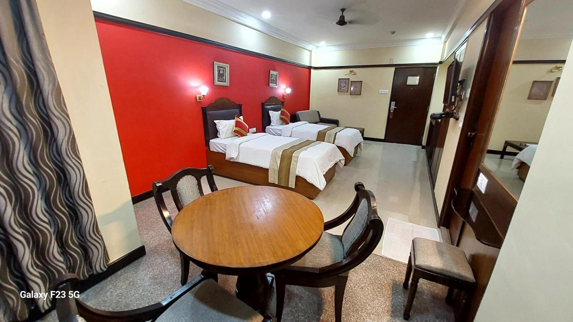 Lytton 3* Kolkata