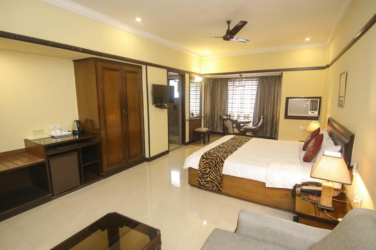 Lytton 3* Kolkata