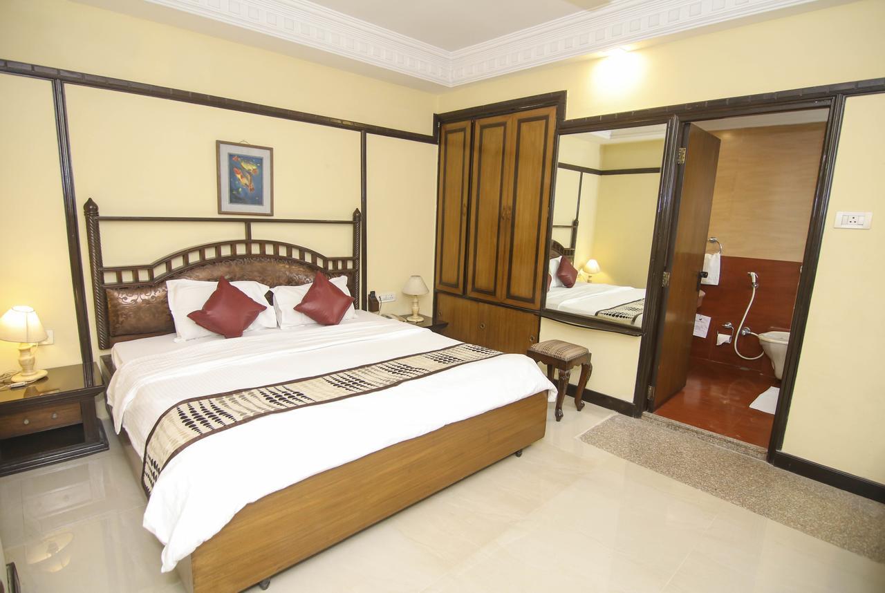 Hotel Lytton